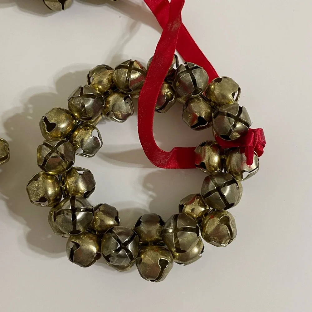 Vintage 90s Set/4 brass sleigh jingle bell Christmas wreaths